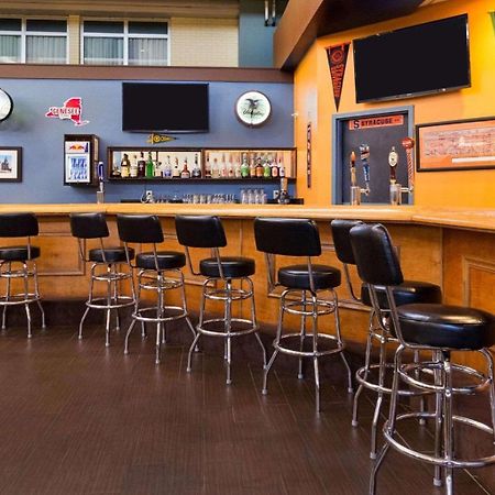 Comfort Inn & Suites Airport Syracuse Luaran gambar