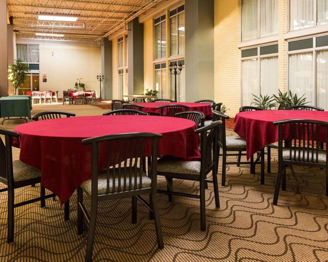 Comfort Inn & Suites Airport Syracuse Luaran gambar