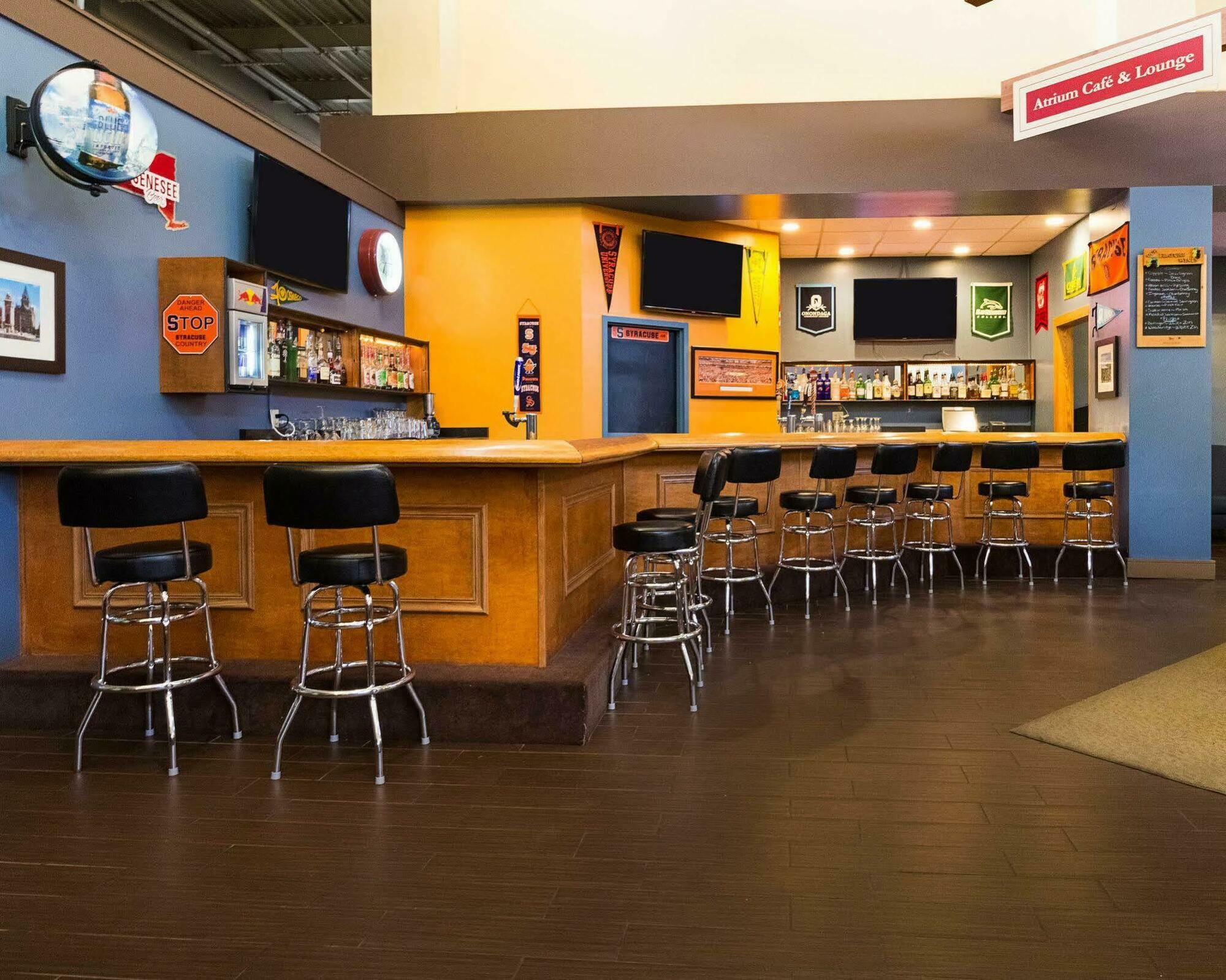 Comfort Inn & Suites Airport Syracuse Luaran gambar