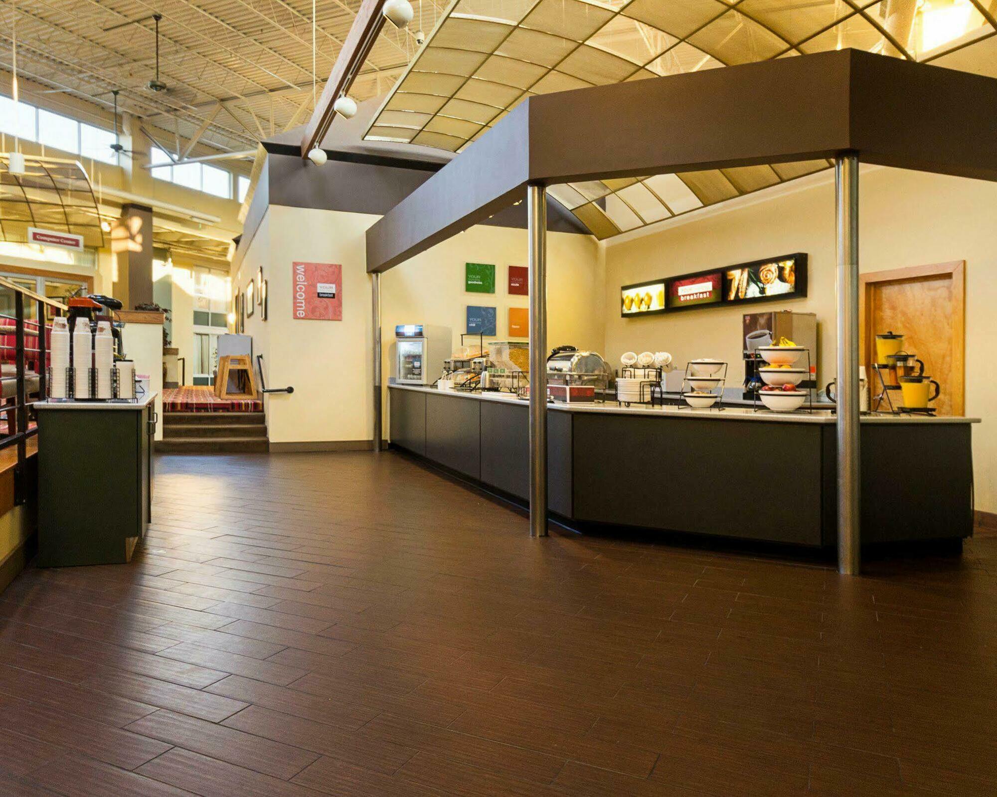 Comfort Inn & Suites Airport Syracuse Luaran gambar