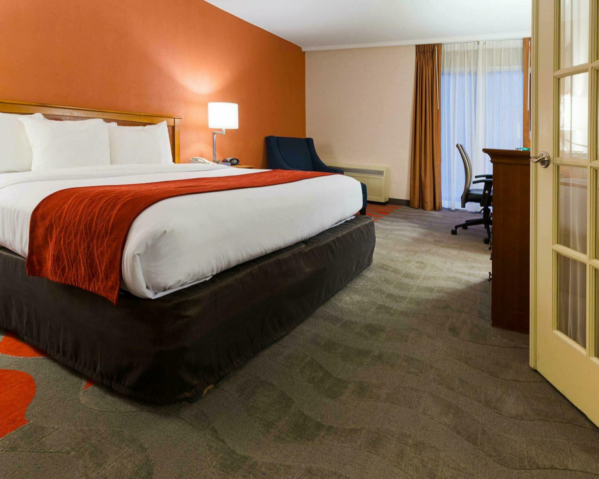 Comfort Inn & Suites Airport Syracuse Luaran gambar